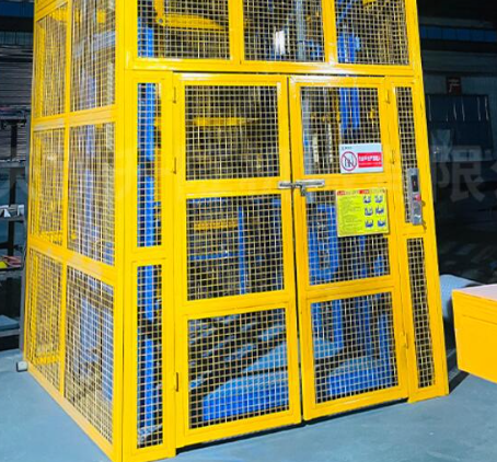 大连货梯可以安装在室外吗